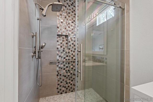 13330 Via Magdalena 6, San Diego, CA 92129