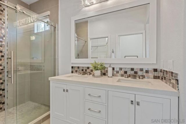 13330 Via Magdalena 6, San Diego, CA 92129