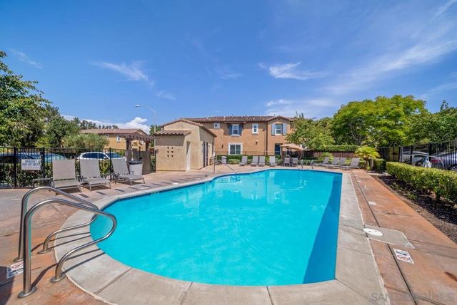 13330 Via Magdalena 6, San Diego, CA 92129