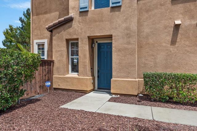 13330 Via Magdalena 6, San Diego, CA 92129