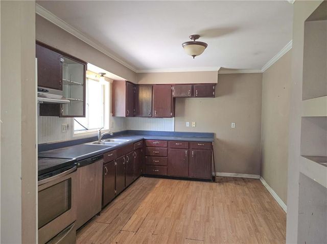 8504 E 85th Street, Raytown, MO 64138