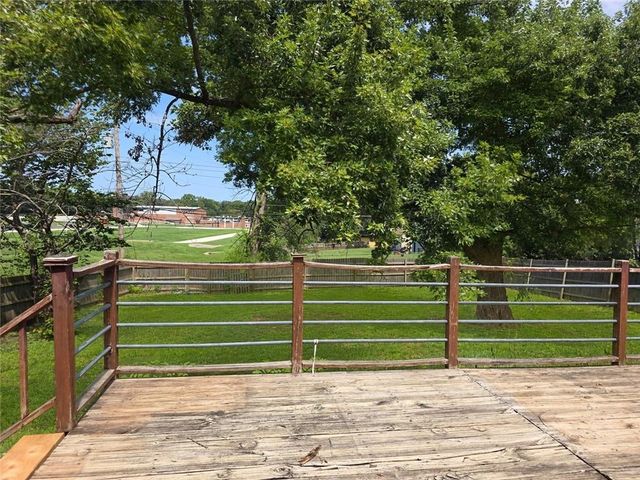 8504 E 85th Street, Raytown, MO 64138