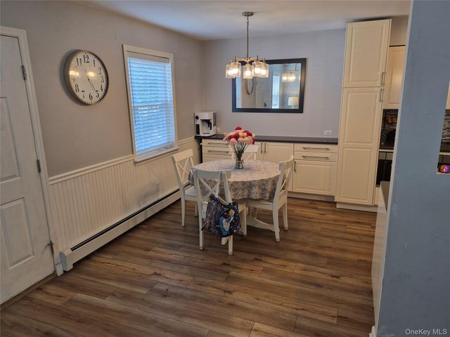 1128 N Ocean Avenue, Medford, NY 11763
