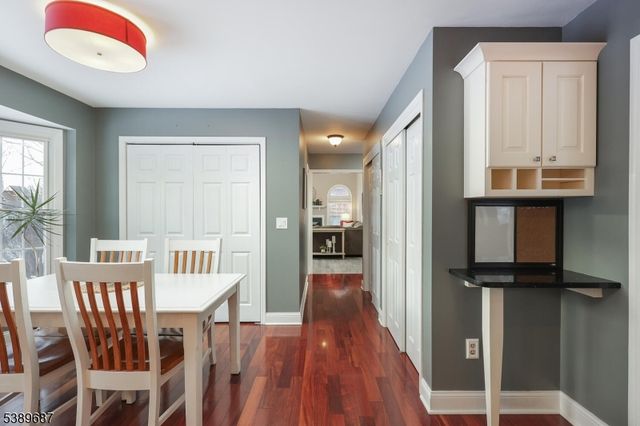 63 Beechwood Cir, Hillsborough Twp., NJ 08844