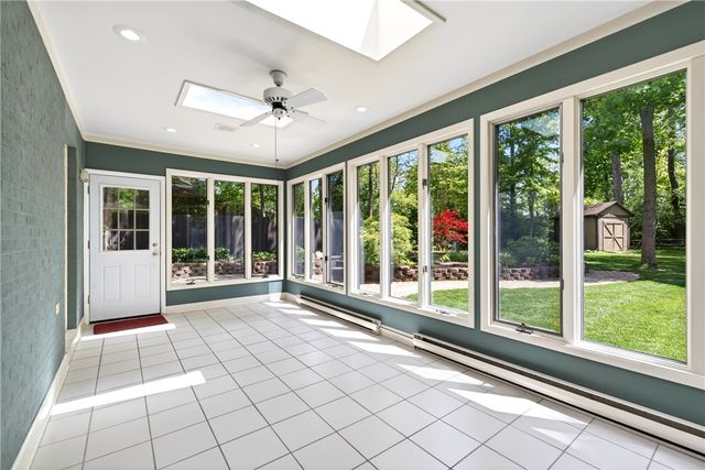 212 Walnut Grove Drive, Washington Twp, OH 45458