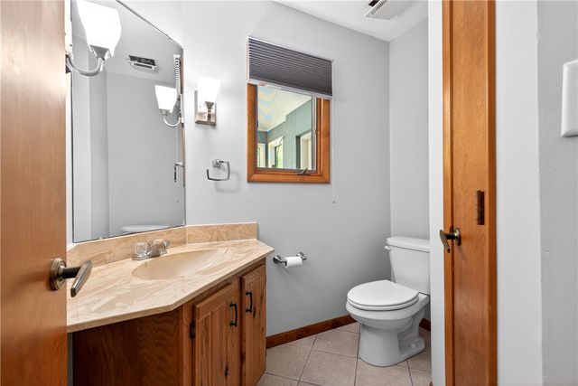 212 Walnut Grove Drive, Washington Twp, OH 45458