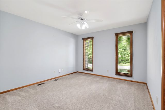 212 Walnut Grove Drive, Washington Twp, OH 45458