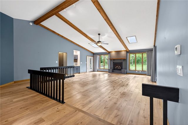 212 Walnut Grove Drive, Washington Twp, OH 45458