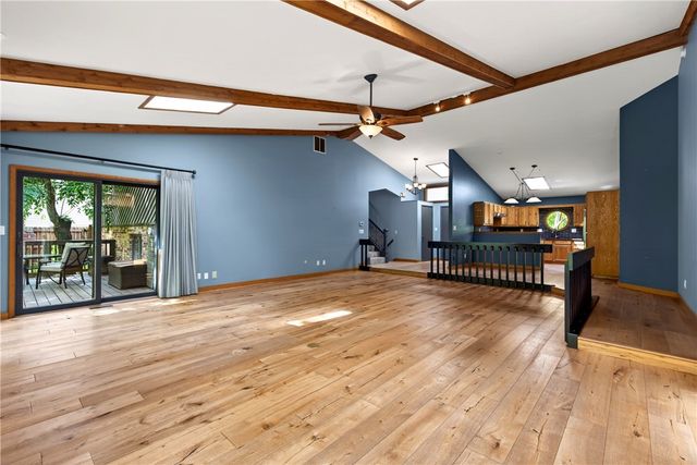 212 Walnut Grove Drive, Washington Twp, OH 45458