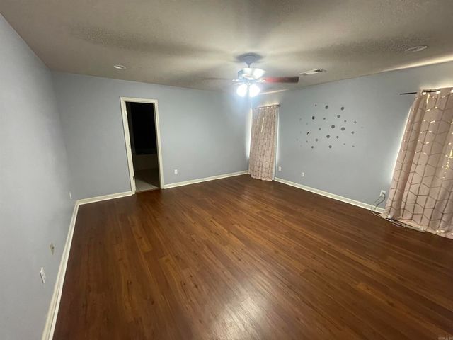 8 Summit Street, Sheridan, AR 72150