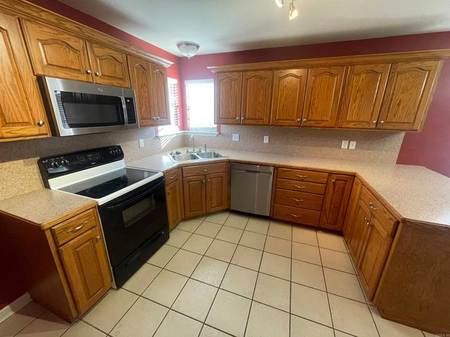 8 Summit Street, Sheridan, AR 72150