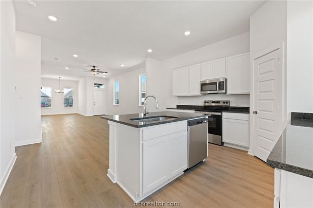 10631 Burgundy Berry Way, Bryan, TX 77845