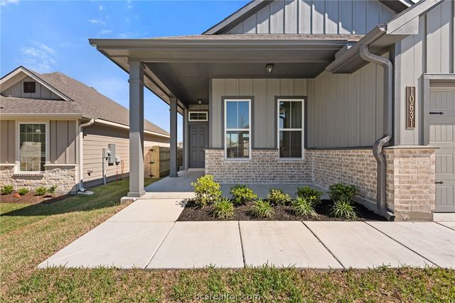 10631 Burgundy Berry Way, Bryan, TX 77845