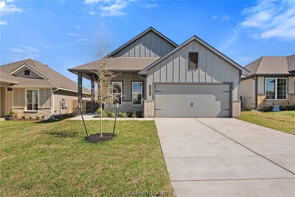 10631 Burgundy Berry Way, Bryan, TX 77845