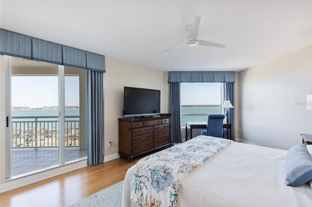 1180 GULF BOULEVARD 1105, Clearwater, FL 33767