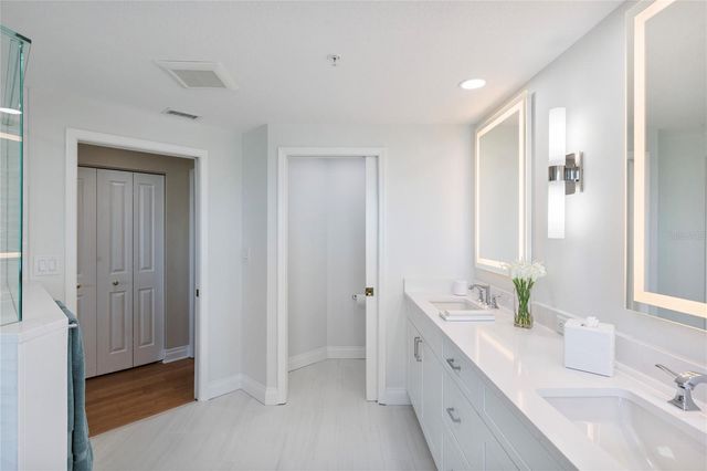 1180 GULF BOULEVARD 1105, Clearwater, FL 33767