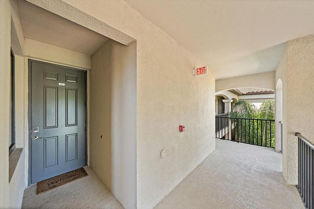 17006 VARDON TERRACE 401, Bradenton, FL 34211
