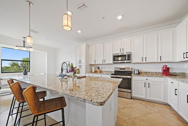 17006 VARDON TERRACE 401, Bradenton, FL 34211