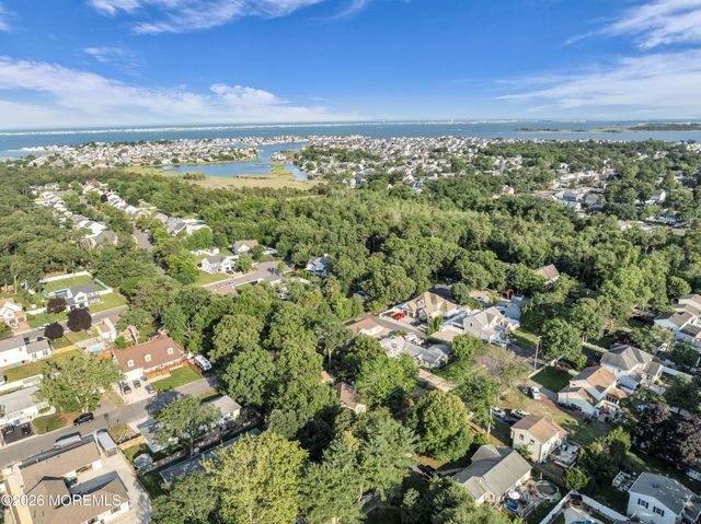 176 Tilton Street, Toms River, NJ 08753