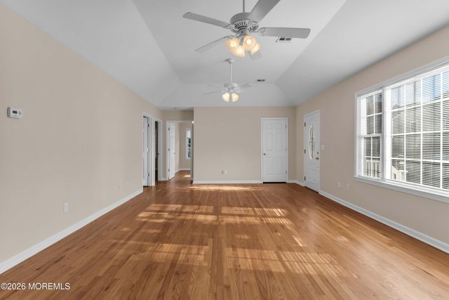 176 Tilton Street, Toms River, NJ 08753