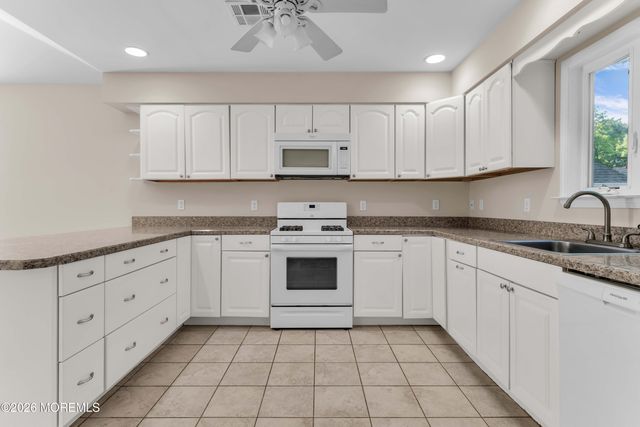 176 Tilton Street, Toms River, NJ 08753