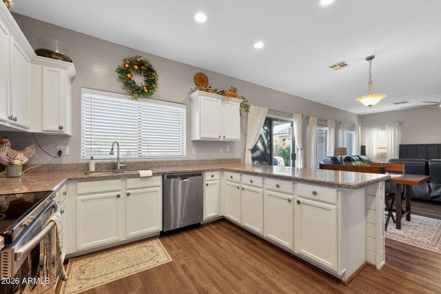 33251 N DOUBLE BAR Road, San Tan Valley, AZ 85144