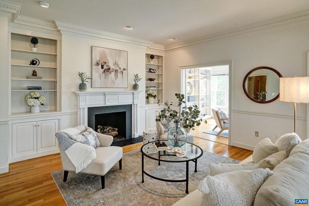 512 WORTHINGTON DR #B, Charlottesville, VA 22903