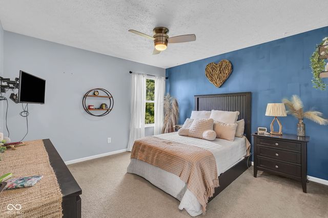 5044 Haywood Lane, Plainfield, IN 46168