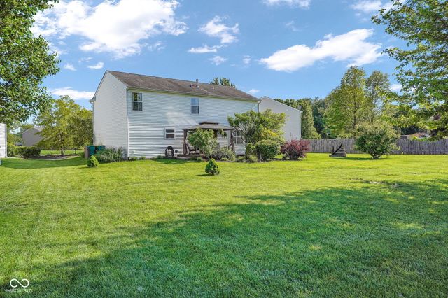 5044 Haywood Lane, Plainfield, IN 46168