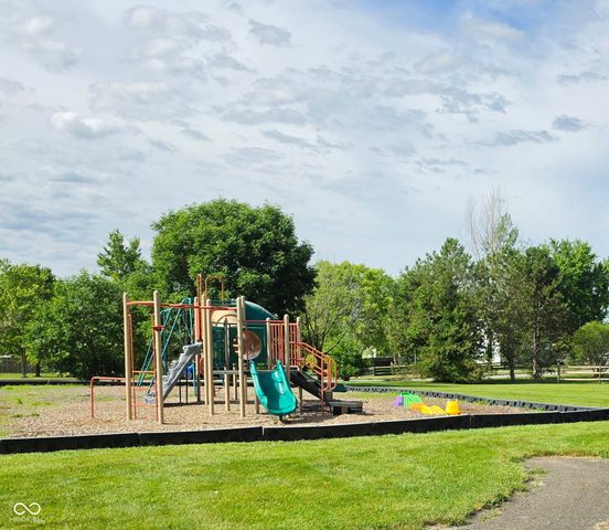 5044 Haywood Lane, Plainfield, IN 46168