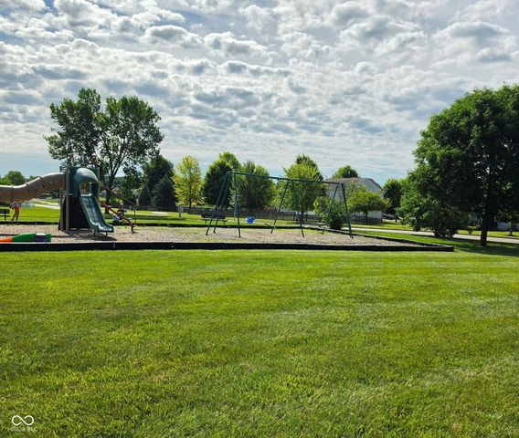 5044 Haywood Lane, Plainfield, IN 46168