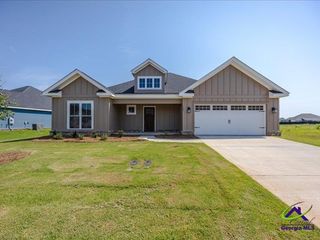 107 Nash Court, Perry, GA 31069