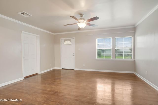 111 Sharon Street, Lafayette, LA 70506