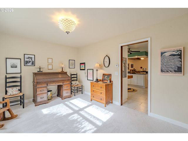 10702 Nw 13TH Pl, Vancouver, WA 98685