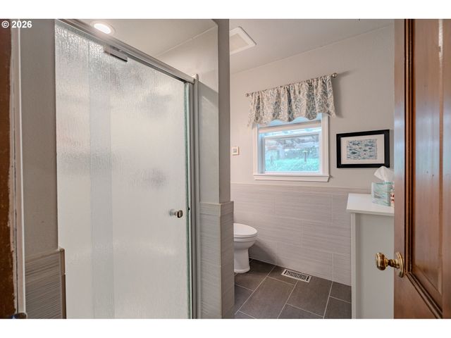 10702 Nw 13TH Pl, Vancouver, WA 98685