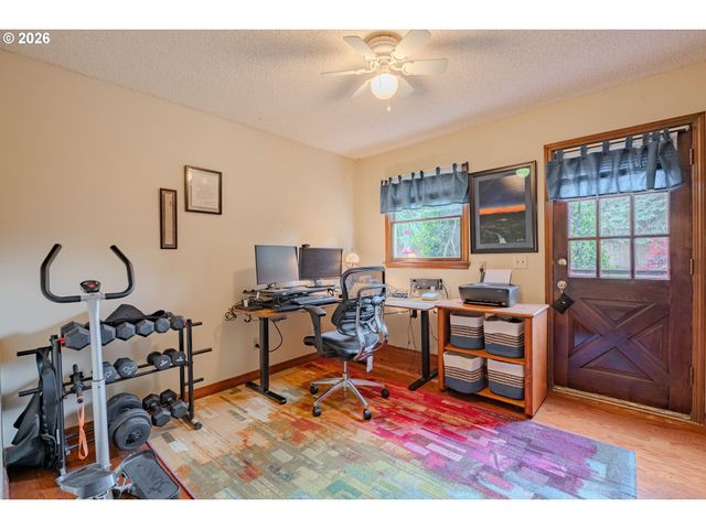 10702 Nw 13TH Pl, Vancouver, WA 98685