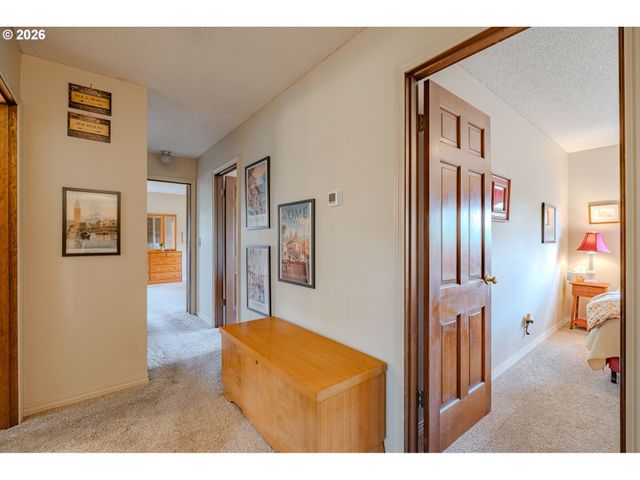10702 Nw 13TH Pl, Vancouver, WA 98685
