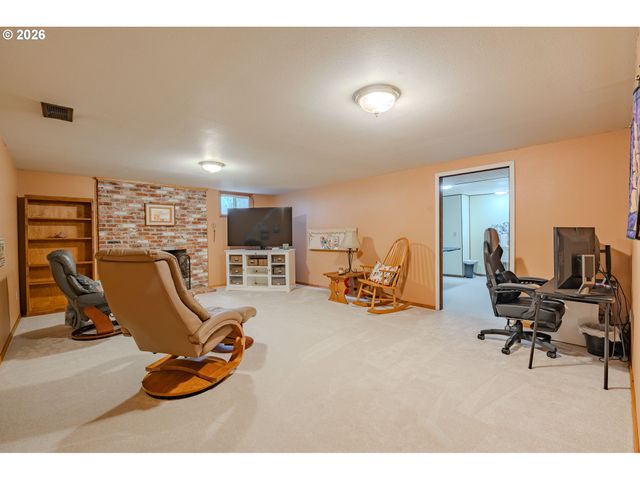 10702 Nw 13TH Pl, Vancouver, WA 98685