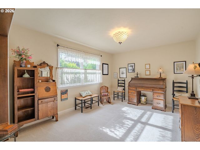 10702 Nw 13TH Pl, Vancouver, WA 98685