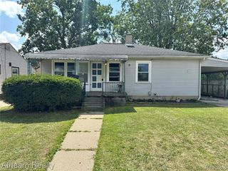 3935 Larchmont Street, Flint, MI 48532