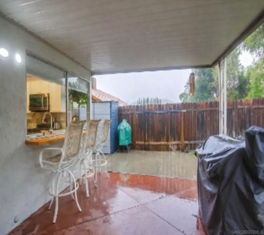 1140 Harding St, Escondido, CA 92027