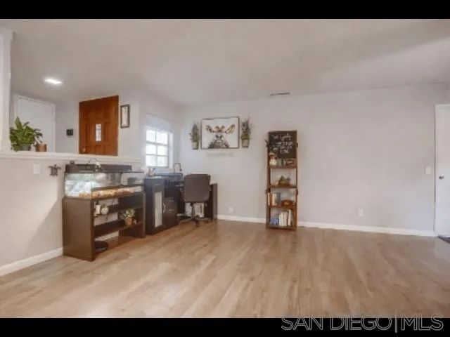 1140 Harding St, Escondido, CA 92027