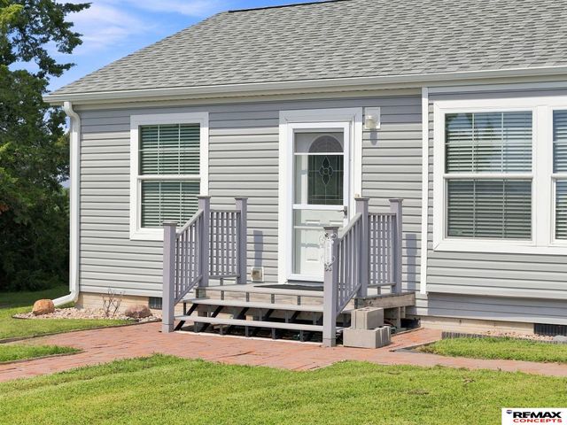 1800 Wittstruck Road, Roca, NE 68430