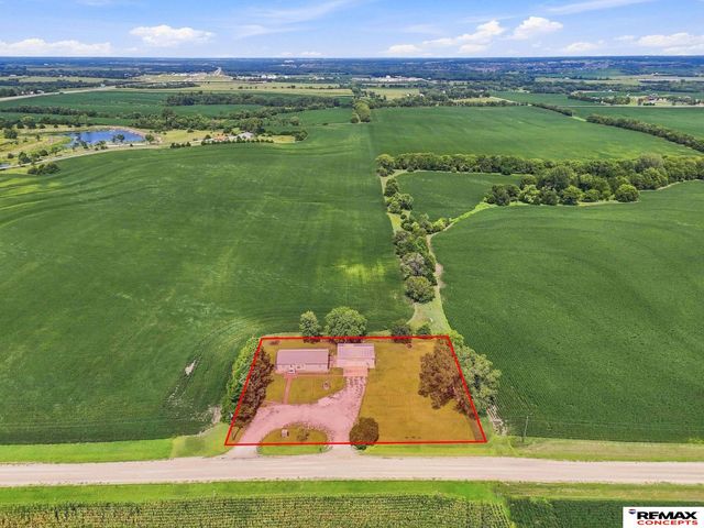 1800 Wittstruck Road, Roca, NE 68430