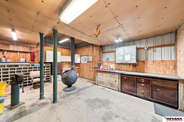 1800 Wittstruck Road, Roca, NE 68430