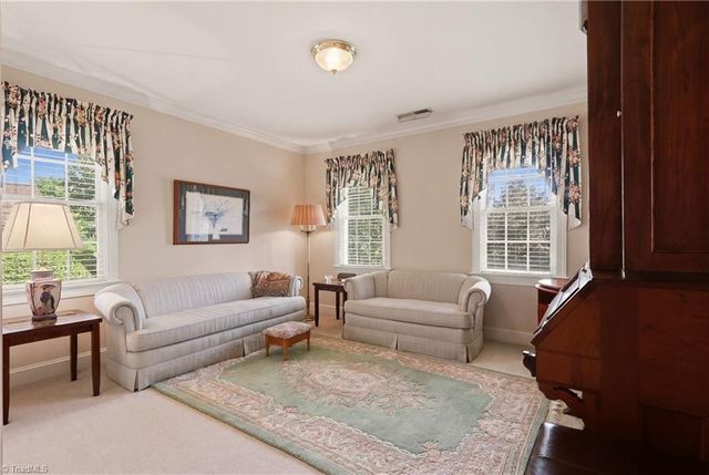 3569 Burnley Drive, Clemmons, NC 27012