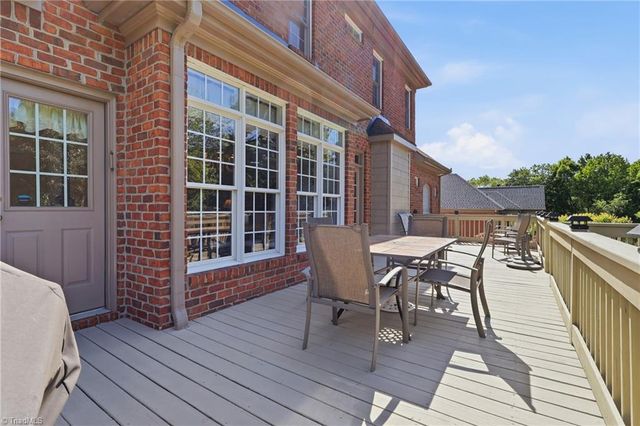 3569 Burnley Drive, Clemmons, NC 27012