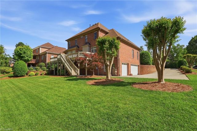 3569 Burnley Drive, Clemmons, NC 27012
