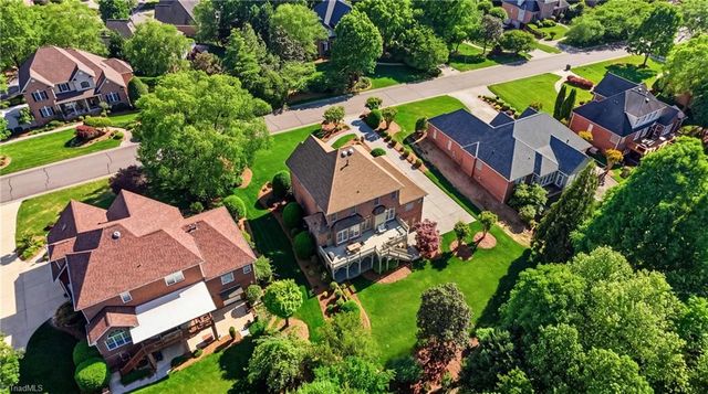 3569 Burnley Drive, Clemmons, NC 27012