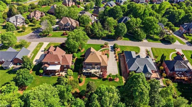 3569 Burnley Drive, Clemmons, NC 27012